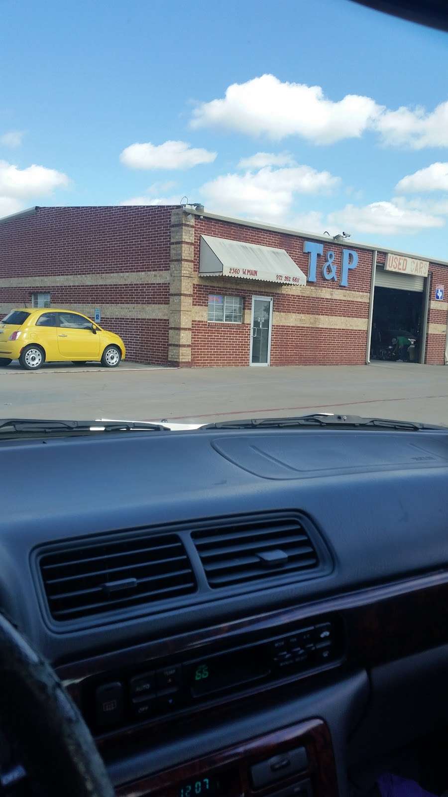 T & P Auto Body & Used Cars | 2360 W Main St, Grand Prairie, TX 75050, USA | Phone: (972) 262-6811