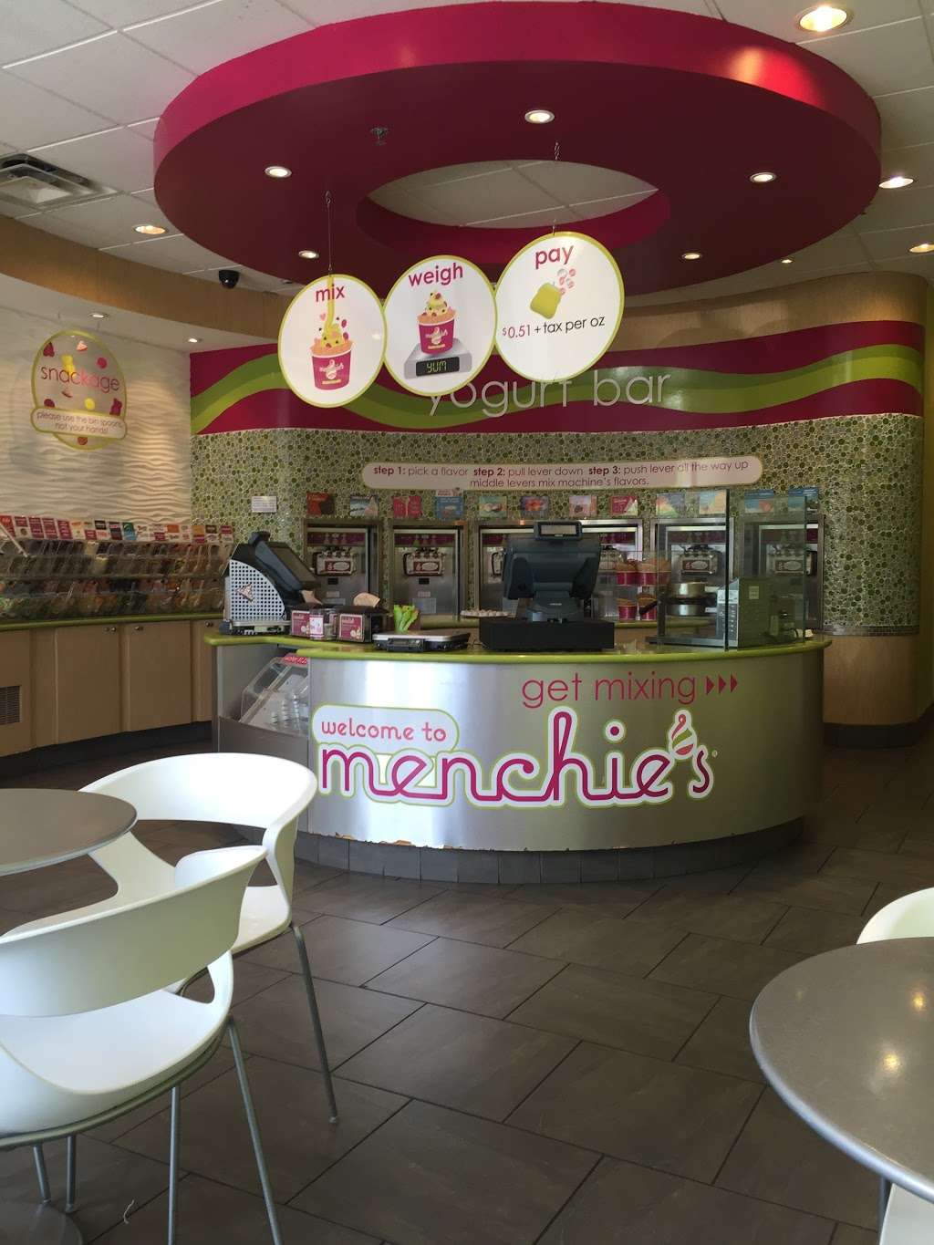 Menchies Frozen Yogurt | 1569 Fall River Dr Ste 153, Loveland, CO 80538, USA | Phone: (970) 461-9700