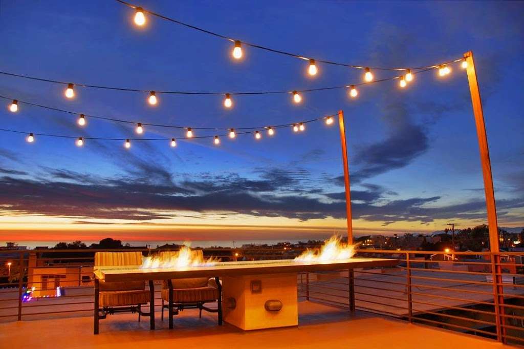 Hermosa Beach Vacation Rentals | 36 The Strand #1, Hermosa Beach, CA 90254, USA