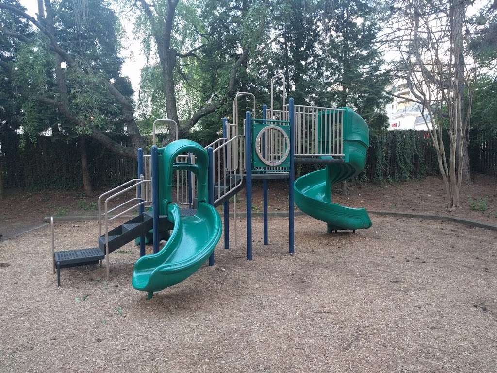 Cheltenham Drive Urban Park | 4723 Cheltenham Dr, Bethesda, MD 20814, USA | Phone: (301) 495-2595