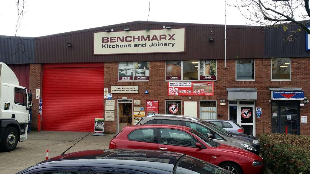 Benchmarx Kitchens & Joinery Colindale | Unit 72, Capitol Industrial Park, Capitol Way, London NW9 0EW, UK | Phone: 020 8200 8764