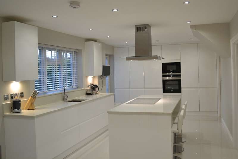 M kitchens | 6 Ravenswood Cres, West Wickham BR4 0JJ, UK | Phone: 020 8777 4949