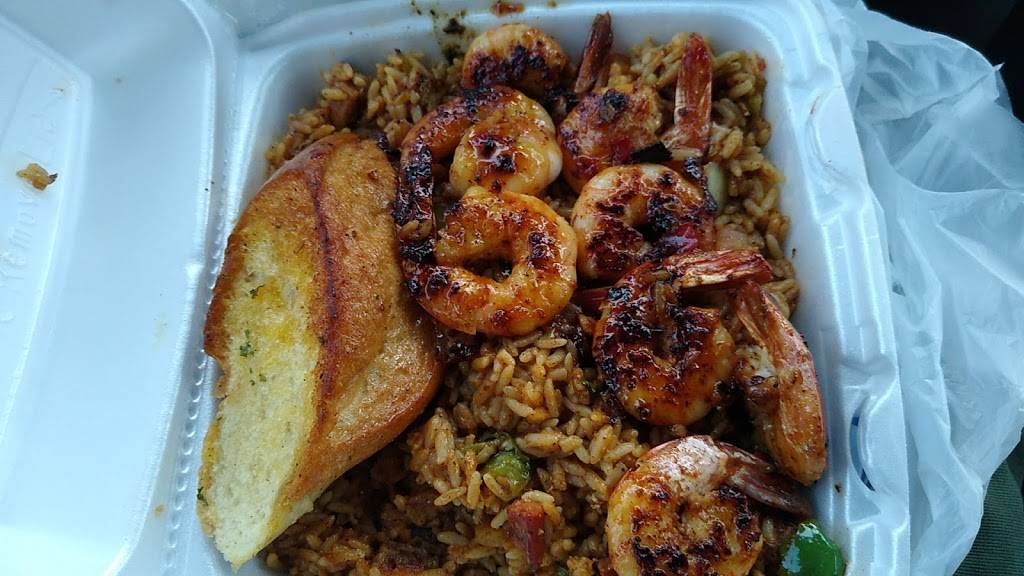 Big Madre Tacos Y Tortas & Cajun Deli | 2347 S Kirkwood Rd B, Houston, TX 77077, USA | Phone: (346) 219-2639