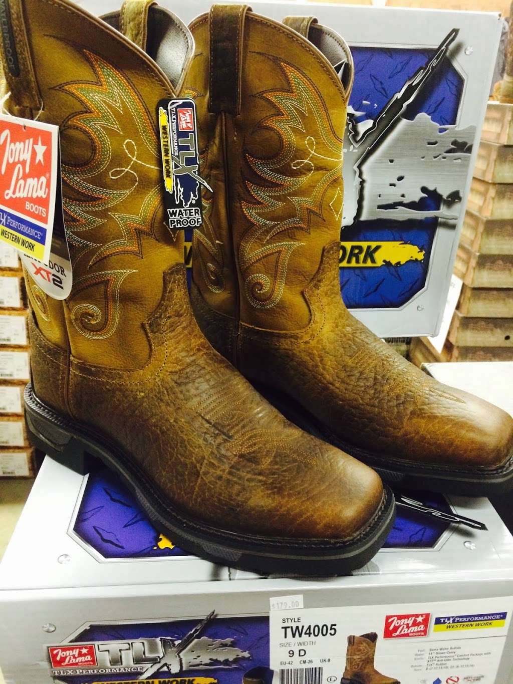 Cowboy Country Western Wear | 3109 Sulphur Springs Rd NE, Hickory, NC 28601, USA | Phone: (828) 256-8200