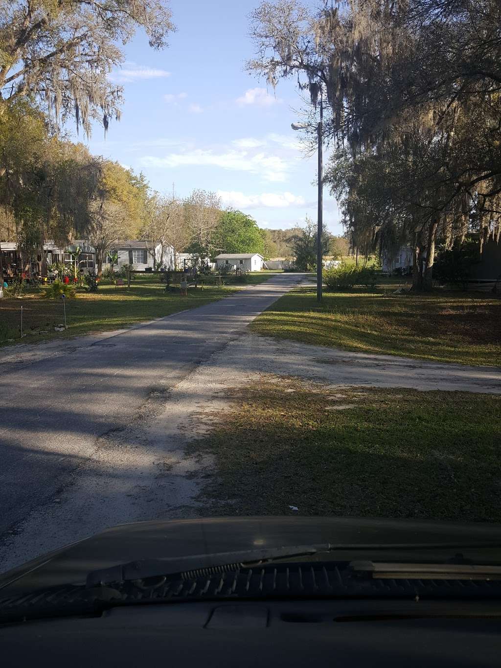 Whispering Oaks Mobile Home Pk | 6787 SE 125th St #58, Belleview, FL 34420, USA | Phone: (352) 347-2631