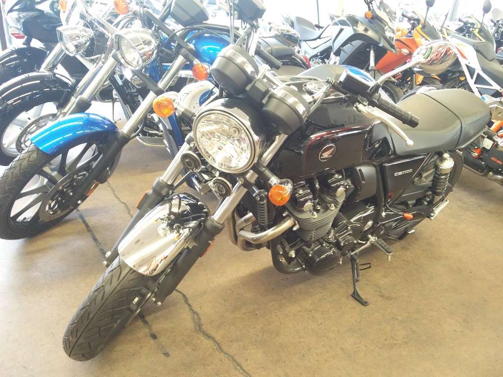 Moto United - LA - Yamaha Honda Kawasaki KTM | 14043 Whittier Blvd, Whittier, CA 90605 | Phone: (562) 945-3494