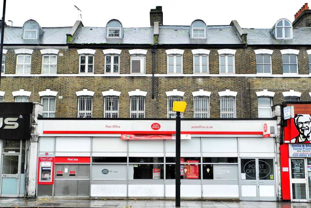 Post Office | 116-120 Seven Sisters Rd, London N7 6AE, UK