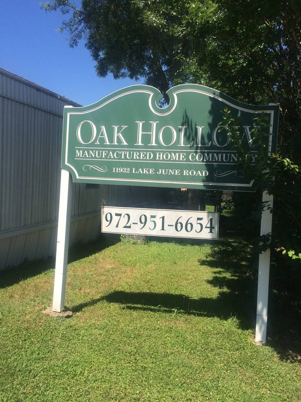 Oak Hollow | 11932 Lake June Rd #33, Balch Springs, TX 75180, USA | Phone: (972) 286-5383