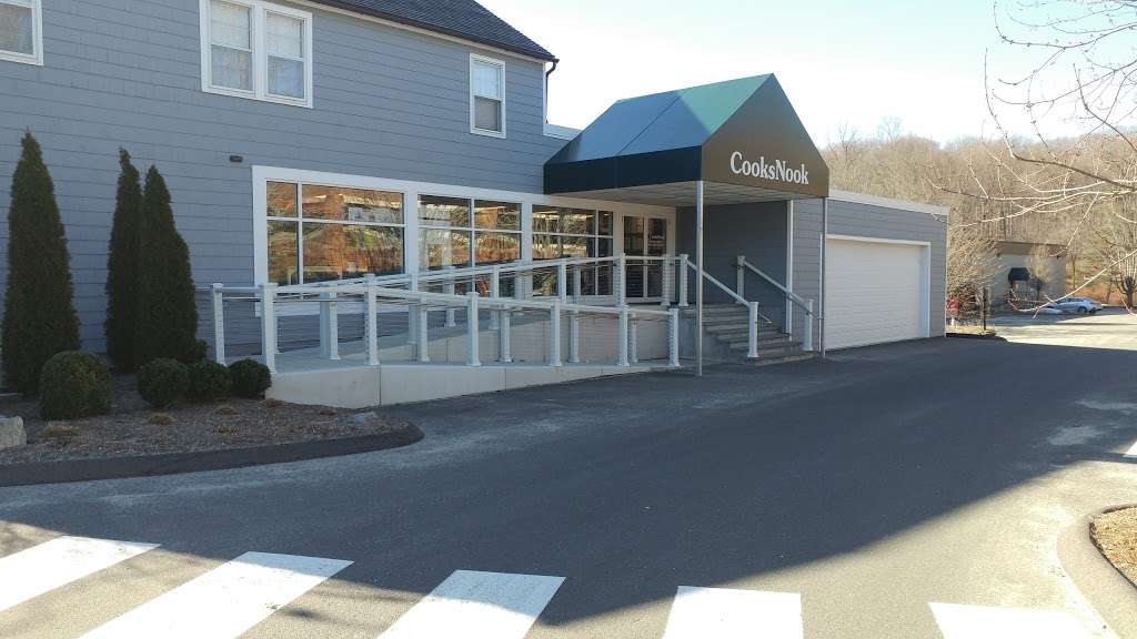 Cooks Nook | 39 Danbury Rd, Wilton, CT 06897, USA | Phone: (203) 831-8777