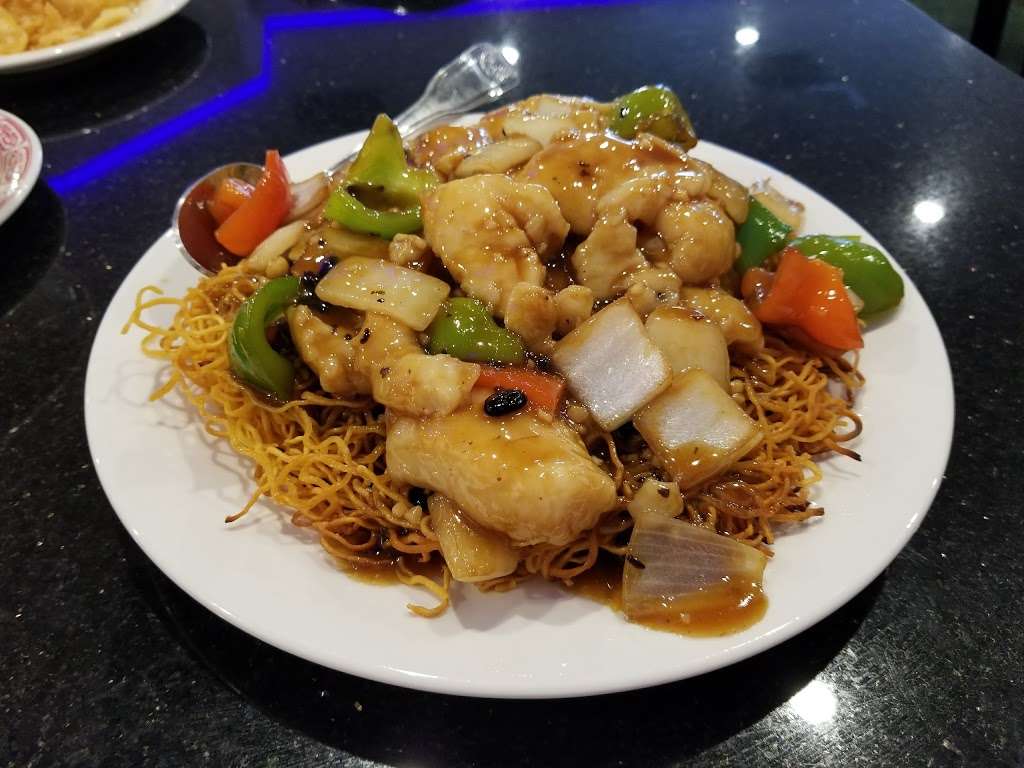 Fortune House Chinese Cuisine | 6031 San Vicente Blvd, Los Angeles, CA 90036, USA | Phone: (323) 936-6133
