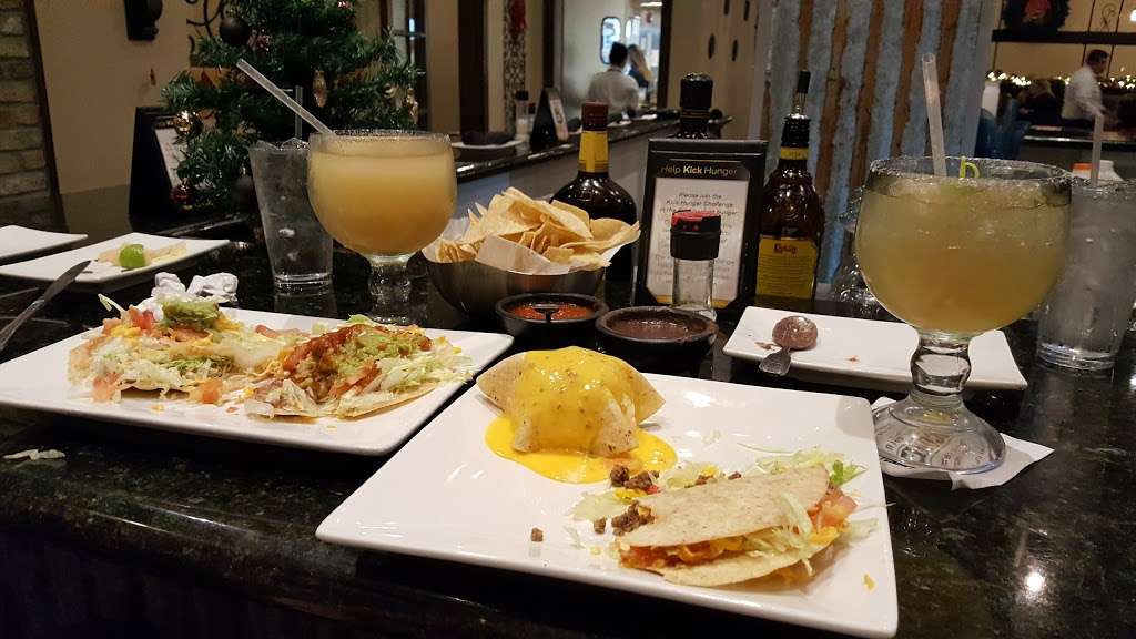 La Escondida Mexican Grill | 400 W Parkwood Ave Suite 124, Friendswood, TX 77546, USA | Phone: (832) 569-5785