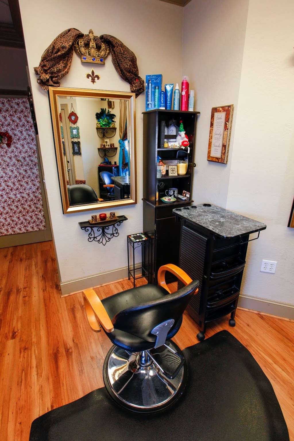 C. A. Salon ~ Colleen Arthur | 5710 W Bell Rd, Glendale, AZ 85308, USA | Phone: (602) 317-1549