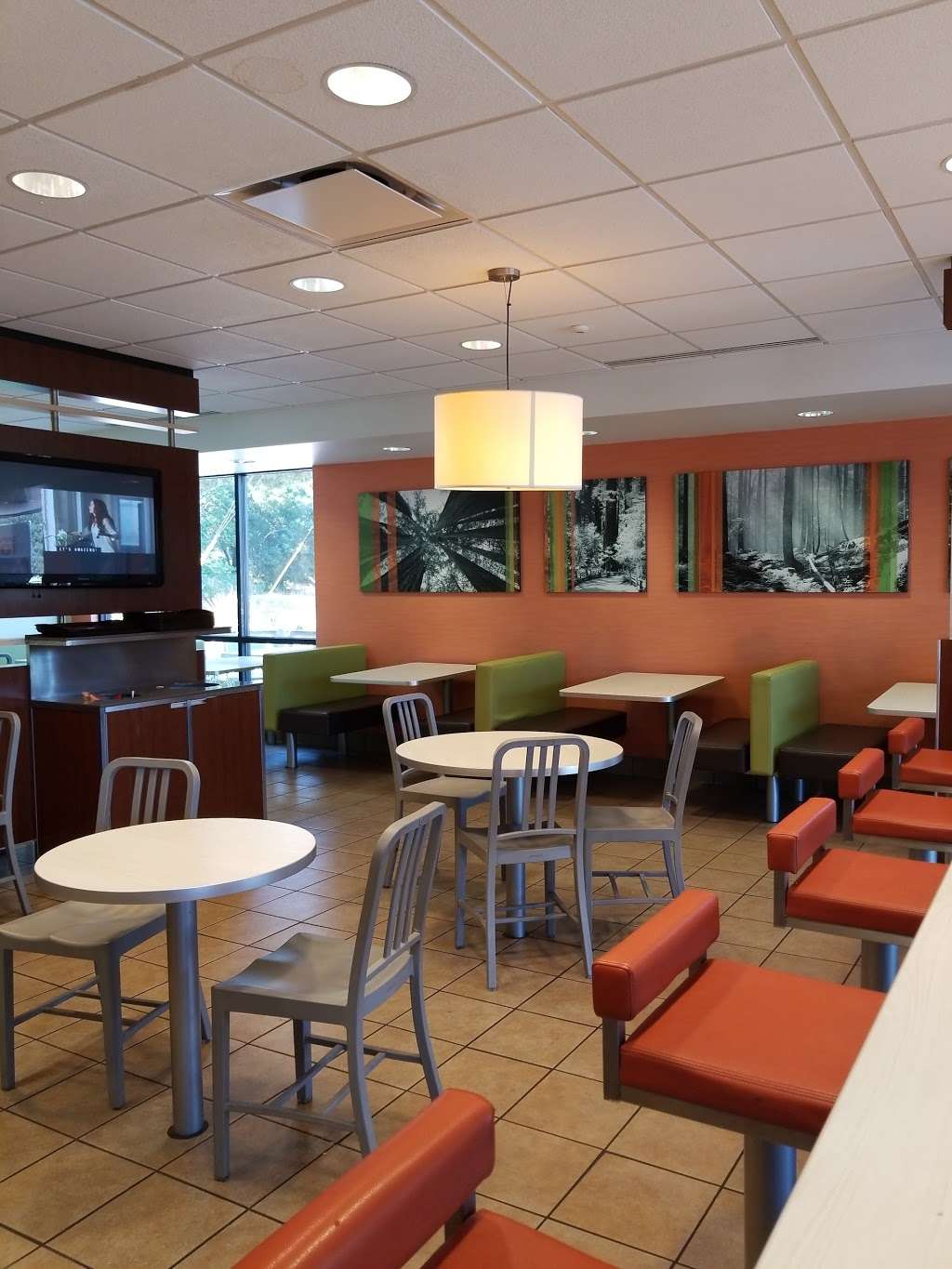 McDonalds | 259 Mt Hermon Rd, Scotts Valley, CA 95066, USA | Phone: (831) 438-4614