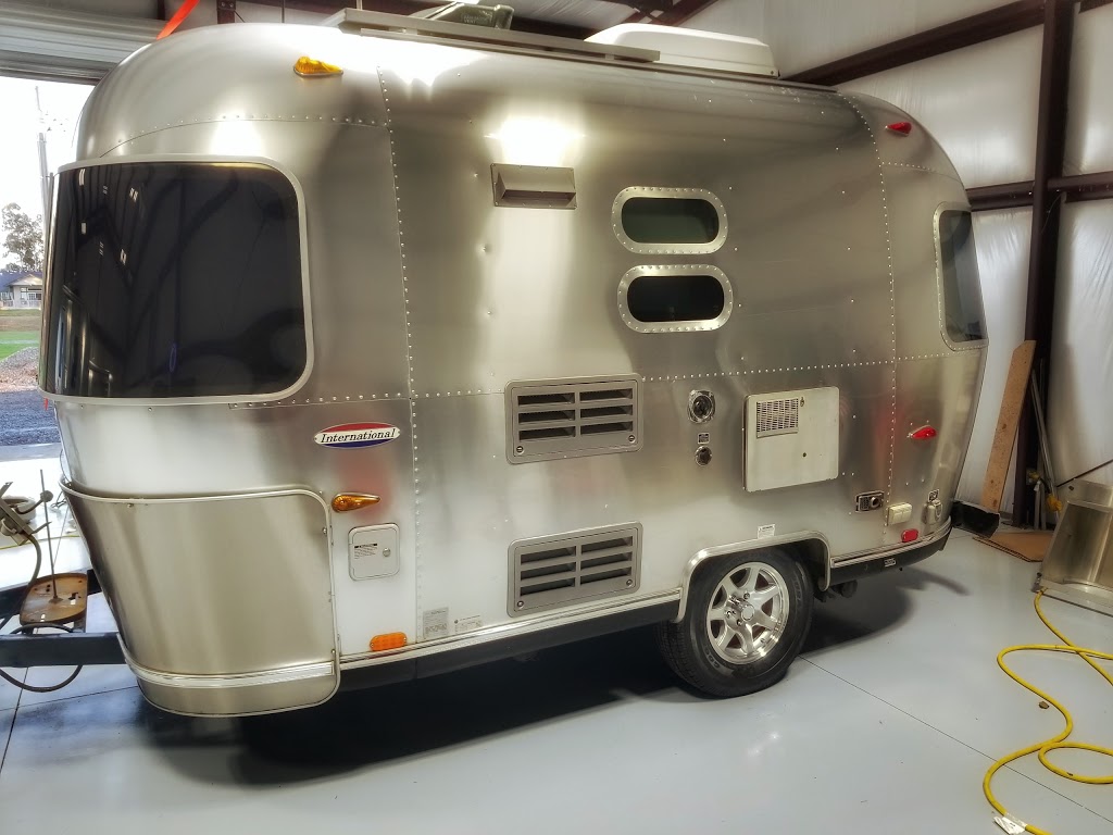 Vinnies North Bay Airstream Repair | 11992 Blake Rd, Wilton, CA 95693, USA | Phone: (707) 978-0356