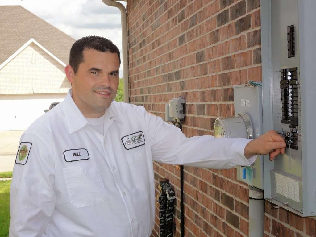 Right Touch Bellaire Electrician | 4511 Warm Springs Rd, Houston, TX 77035, USA | Phone: (281) 407-6199