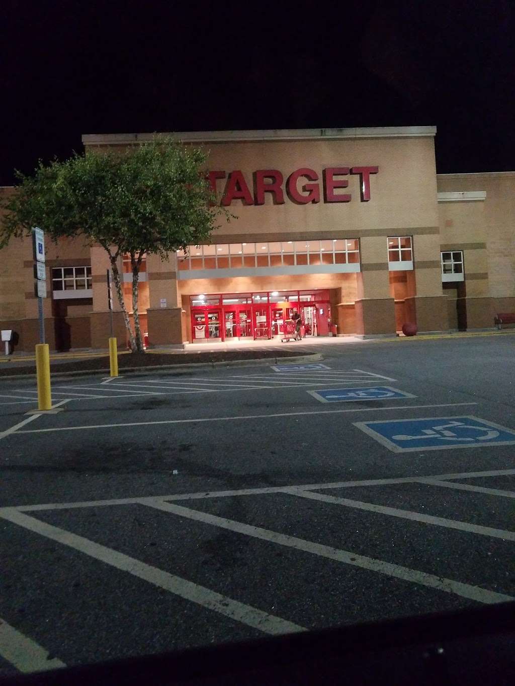 Target | 1910 Catawba Valley Blvd SE, Hickory, NC 28602, USA | Phone: (828) 267-0032
