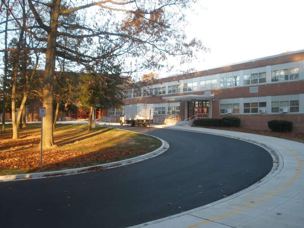 Sudbrook Magnet Middle School | 4300 Bedford Rd, Pikesville, MD 21208, USA | Phone: (410) 887-6720