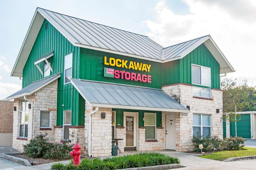 Lockaway Storage - Nacogdoches | 16002 Nacogdoches Rd, San Antonio, TX 78247, USA | Phone: (210) 625-4477
