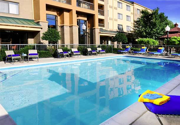 Courtyard by Marriott Dallas Richardson at Campbell | 2191 N Greenville Ave, Richardson, TX 75082, USA | Phone: (972) 994-9933