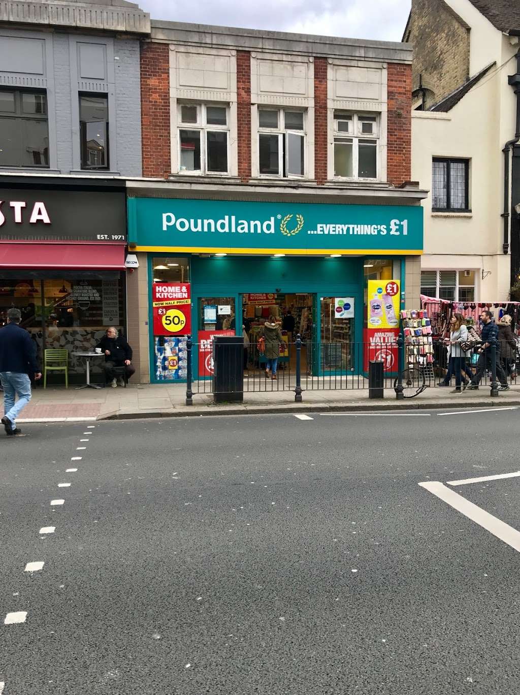 Poundland | 172-176 Kilburn High Rd, Kilburn, London NW6 4JD, UK | Phone: 020 3601 6487