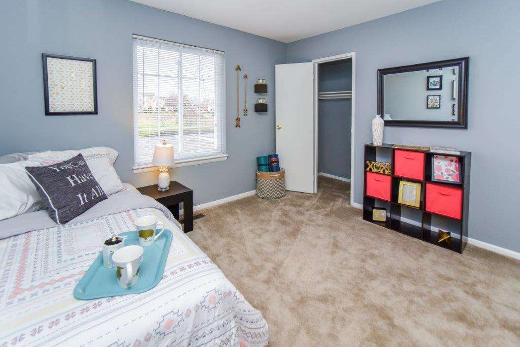 Montgomery Woods Townhomes | 4 Montgomery Dr, Harleysville, PA 19438 | Phone: (215) 259-5834