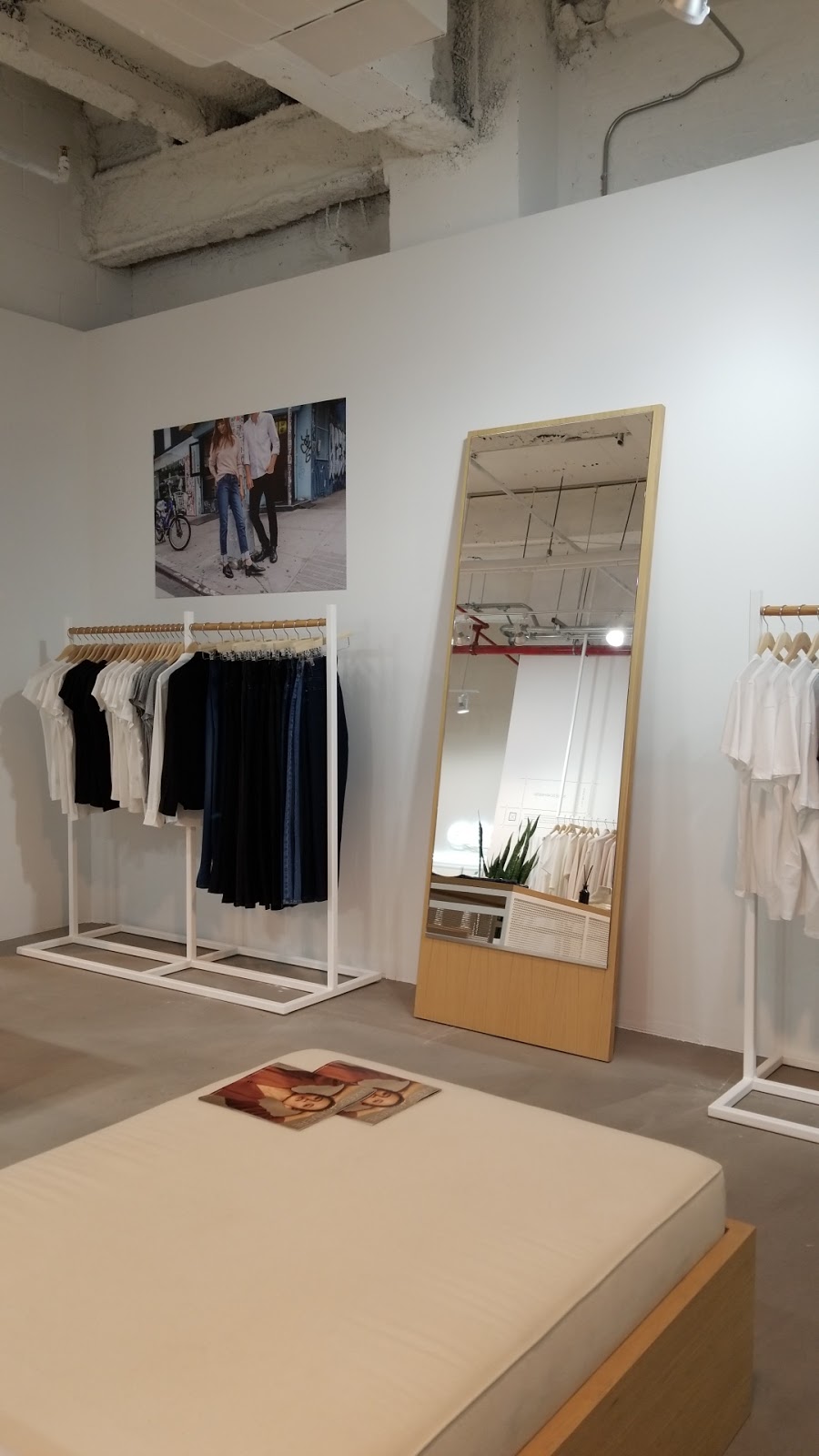 NAKEDCASHMERE | 224 Mulberry St, New York, NY 10012, USA | Phone: (646) 476-2582