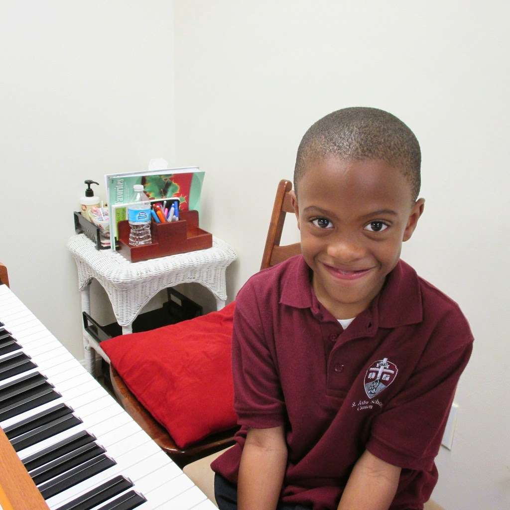 Piano, Keyboard and Voice Lessons with Mary Parker | Stagecoach Rd, Canton, MA 02021 | Phone: (781) 575-1807