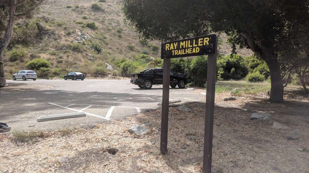 Ray Miller Trailhead | Malibu, CA 90265, USA