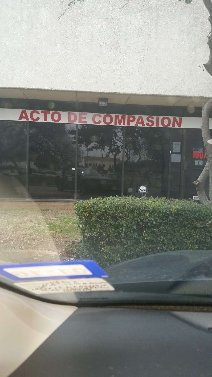 Acto De Compasion | 1451 Empire Central Dr, Dallas, TX 75247, USA | Phone: (214) 229-1416