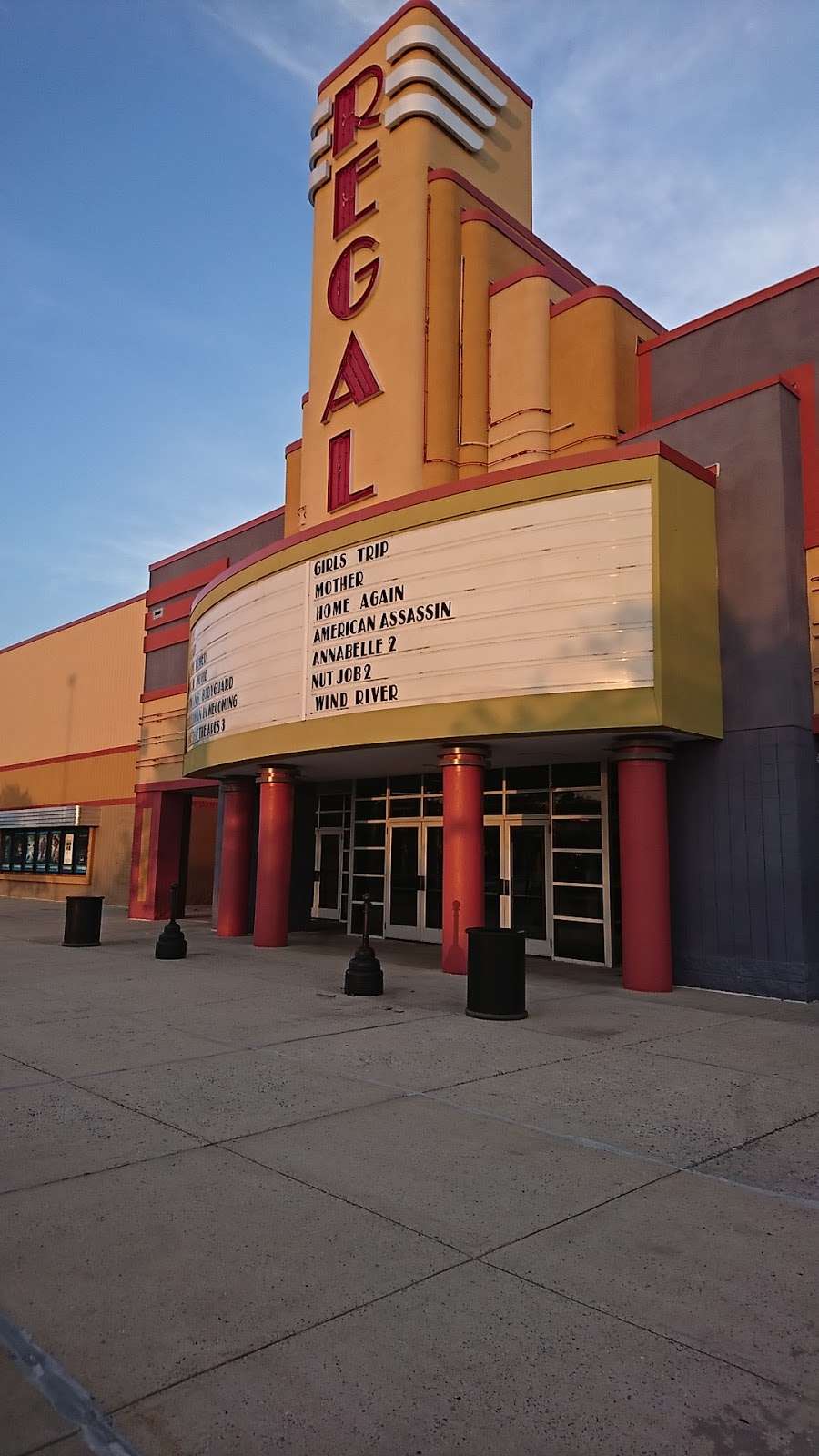 Regal Cinemas Cumberland Mall 14 | 3849 S Delsea Dr, Vineland, NJ 08360, USA | Phone: (844) 462-7342