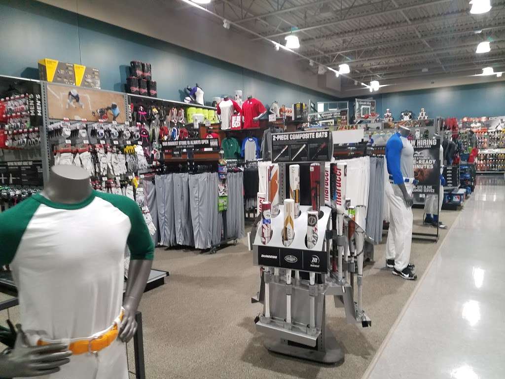 DICKS Sporting Goods | 275 Skokie Blvd, Northbrook, IL 60062 | Phone: (224) 330-1251