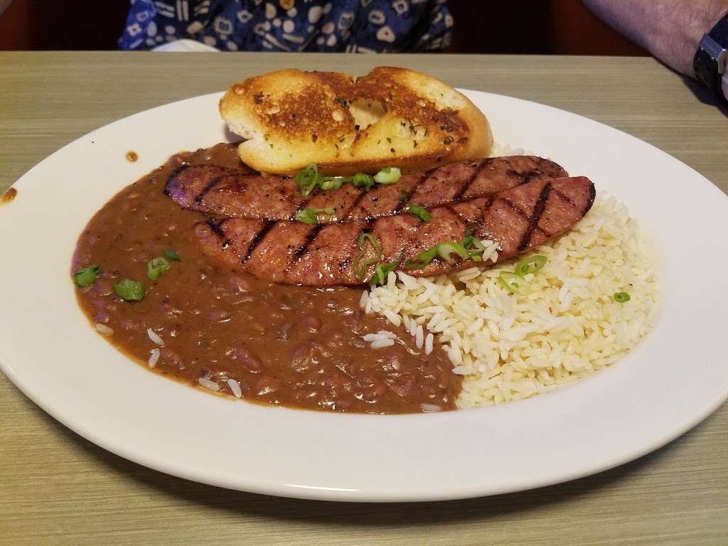 Razzoos Cajun Cafe | 3501 East Sam Houston Pkwy S, Pasadena, TX 77505 | Phone: (281) 998-6566