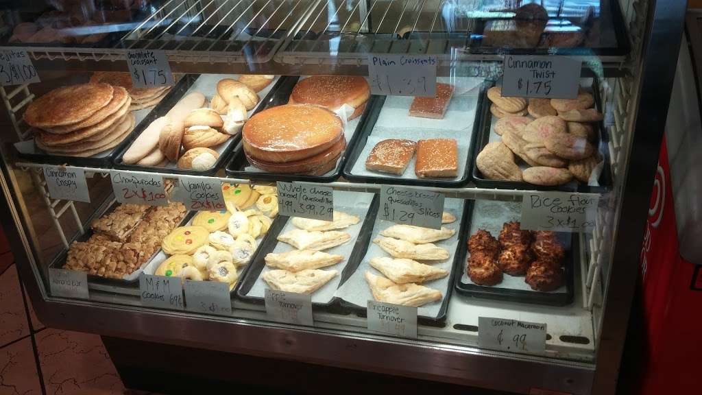 Denise Bakery and Deli | 25901 Frederick Rd, Clarksburg, MD 20871, USA | Phone: (301) 607-4596