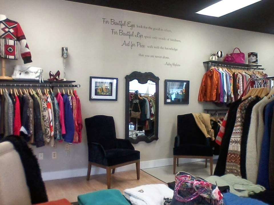 Splendid Upscale Consignment Boutique | 100 Helfenbein Ln #120, Chester, MD 21619, USA | Phone: (410) 643-5614