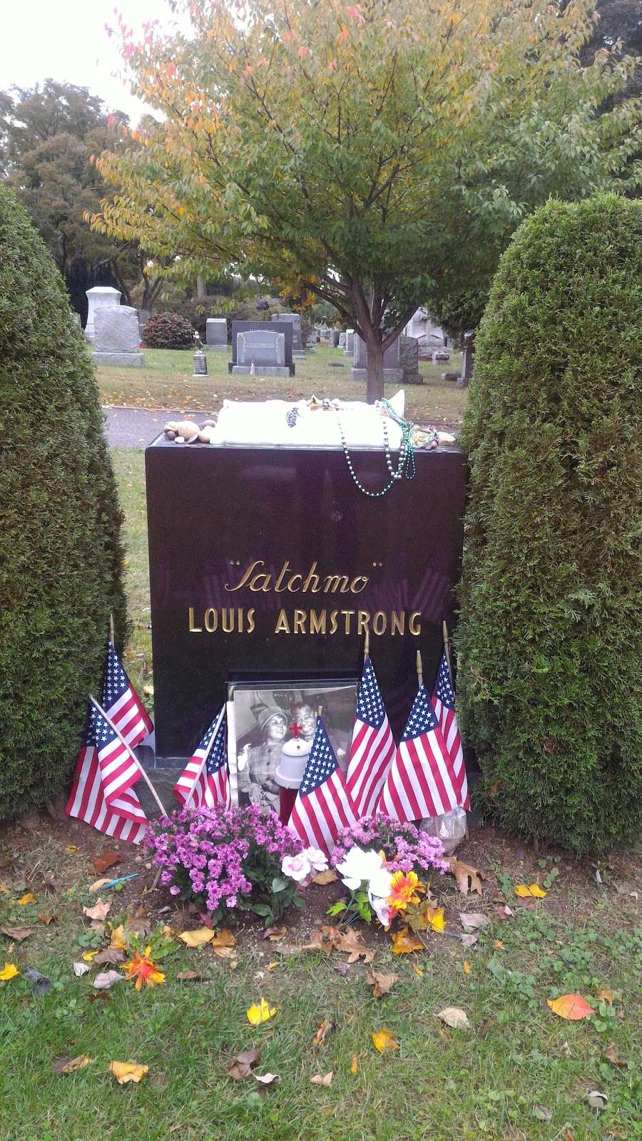 Louis Armstrong Grave | Unnamed Road, Flushing, NY 11358, USA
