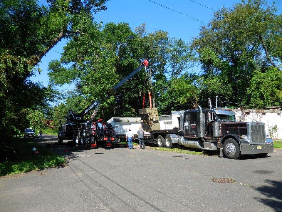 Mikes Towing & Recovery | 643 E Main St, Bridgewater, NJ 08807, USA | Phone: (908) 722-2122