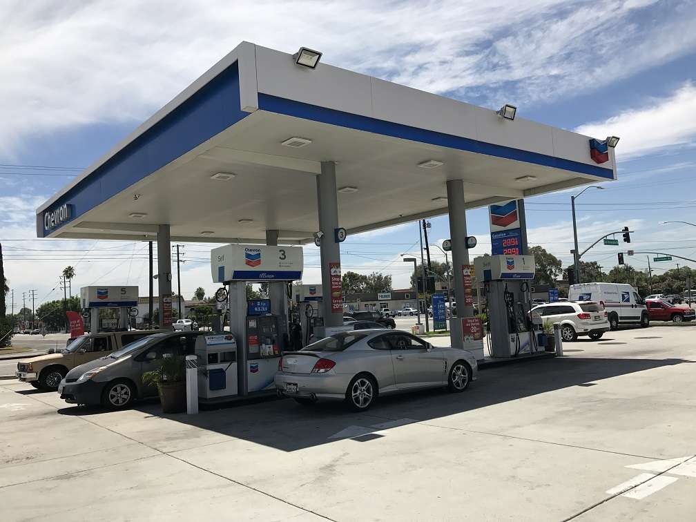 Chevron Covina | 15955 E San Bernardino Rd, Covina, CA 91722 | Phone: (626) 851-8586