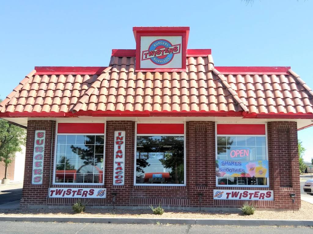 Twisters Burgers and Burritos | 2435 Southern Blvd SE, Rio Rancho, NM 87124, USA | Phone: (505) 892-4121