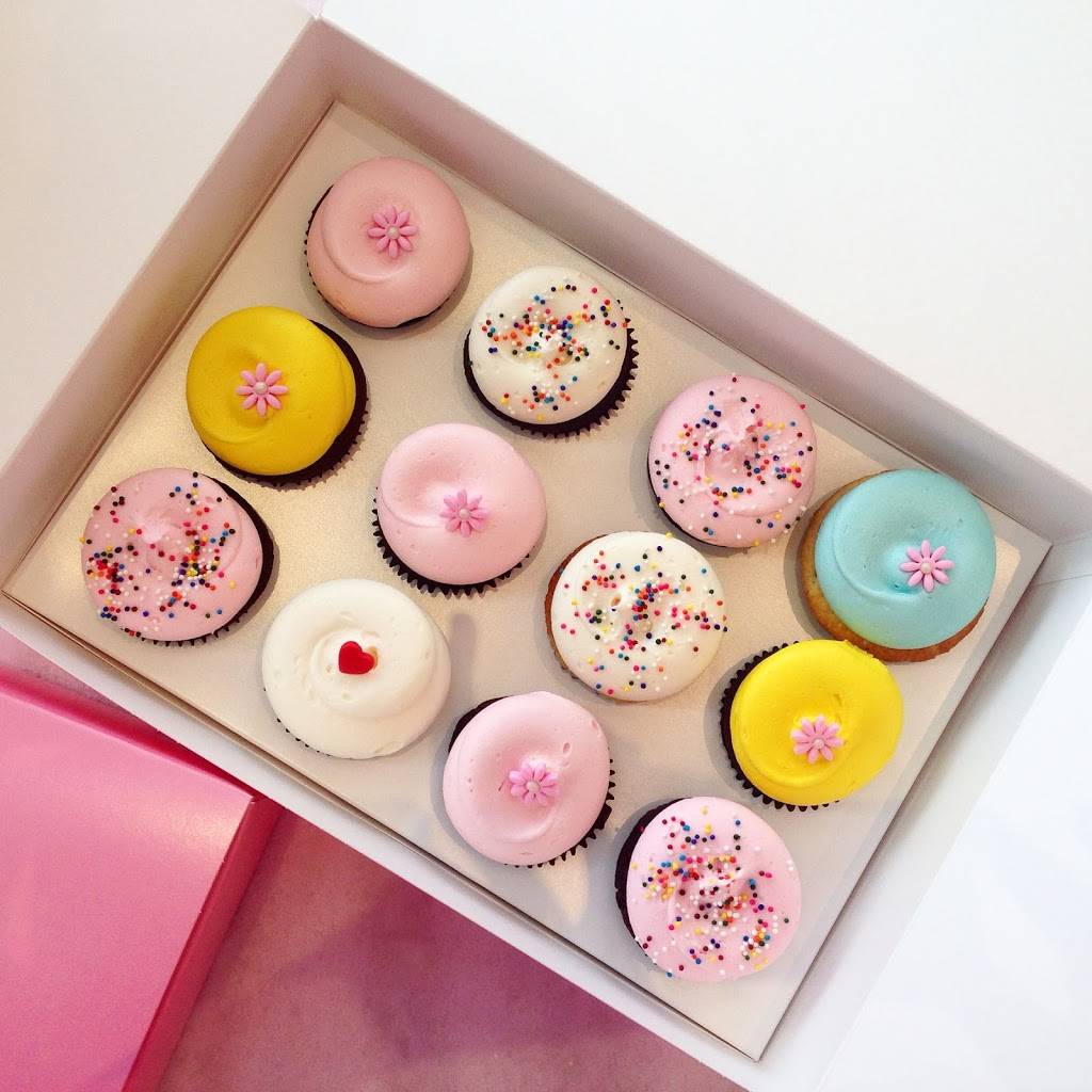 Georgetown Cupcake Buckhead | 267 East Paces Ferry Rd NE, Atlanta, GA 30305, USA | Phone: (404) 257-6502