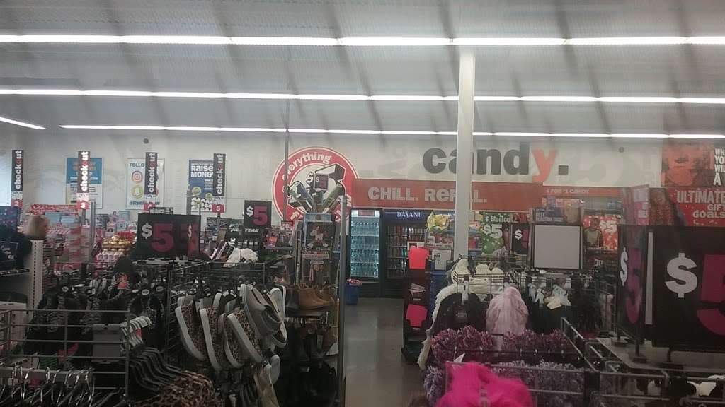 Five Below | 110 Porters Vale Blvd, Valparaiso, IN 46383 | Phone: (219) 462-5512