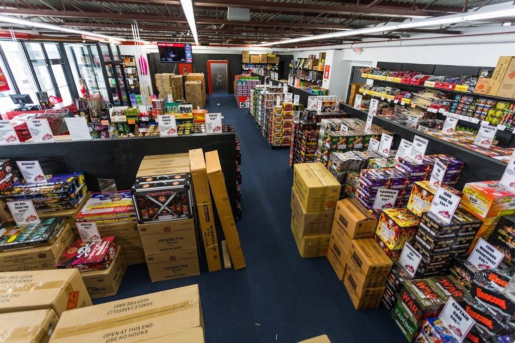 Pro Fireworks - Center Line | 26707 Van Dyke Ave, Center Line, MI 48015, USA | Phone: (586) 576-7751