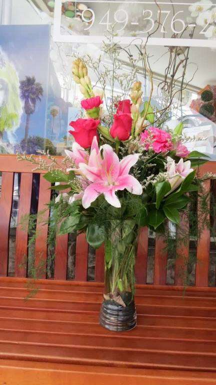 Flowers, Too! | 1427 S Coast Hwy, Laguna Beach, CA 92651 | Phone: (949) 376-2533