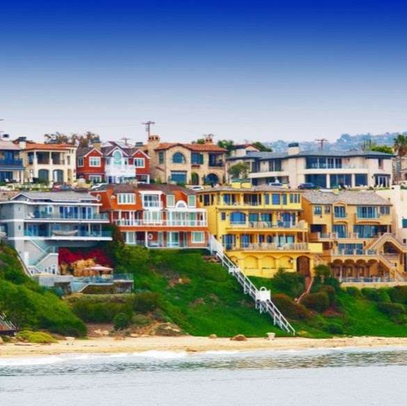 Homes For Sale Corona del Mar | 840 Newport Center Dr #100, Newport Beach, CA 92660, USA | Phone: (949) 209-9717