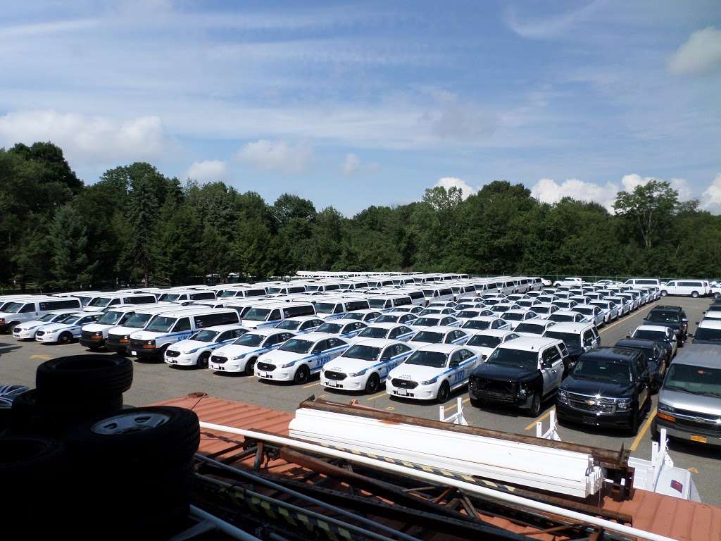 Spectrum Communications / Major Automotive Installations 47 N Dell