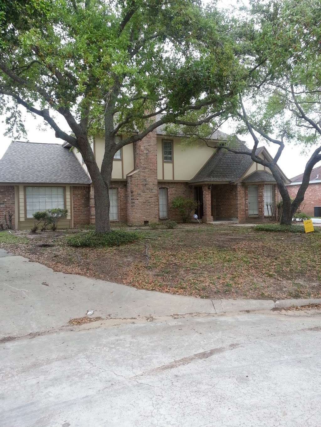 The Real Estate Help Center. | 6838 San Remo Dr, Houston, TX 77083, USA | Phone: (832) 738-5200 The Real Estate Help Center. | 6838 San Remo Dr, Houston, TX 77083, USA | Phone: (832) 738-5200
