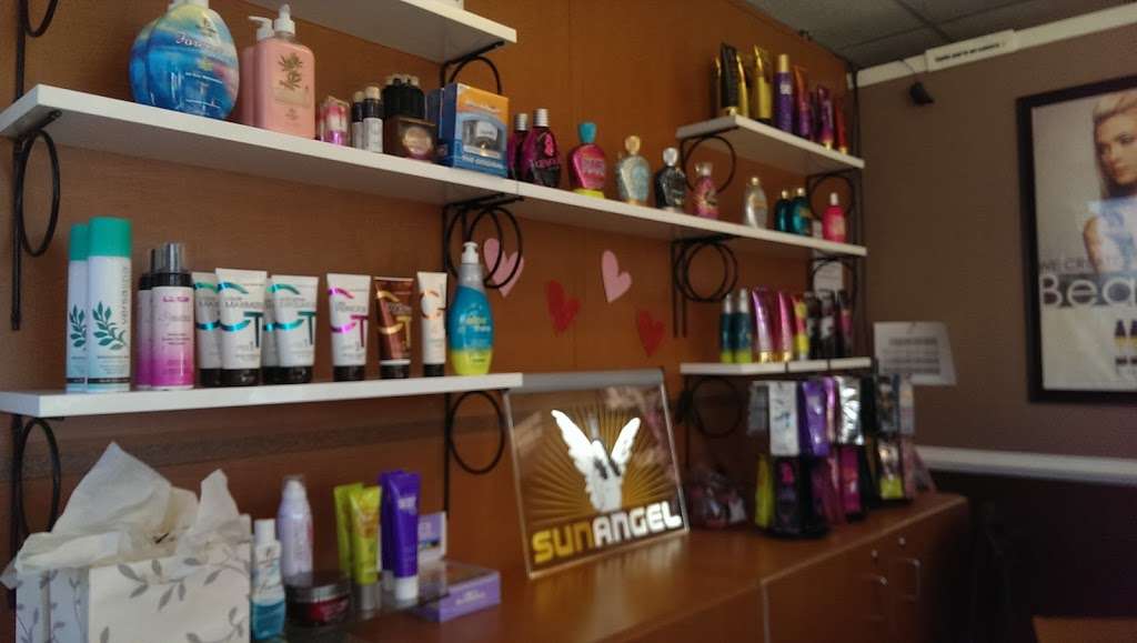 L.A. TAN | 3101 N Ashland Ave, Chicago, IL 60657 | Phone: (773) 244-8266