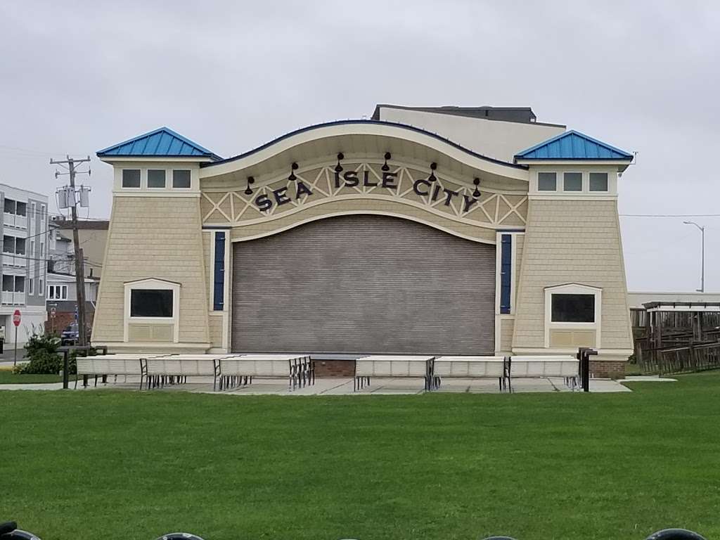 Sea Isle City Beach | 1st to 92nd Street, Sea Isle City, NJ 08243, USA | Phone: (267) 300-6118