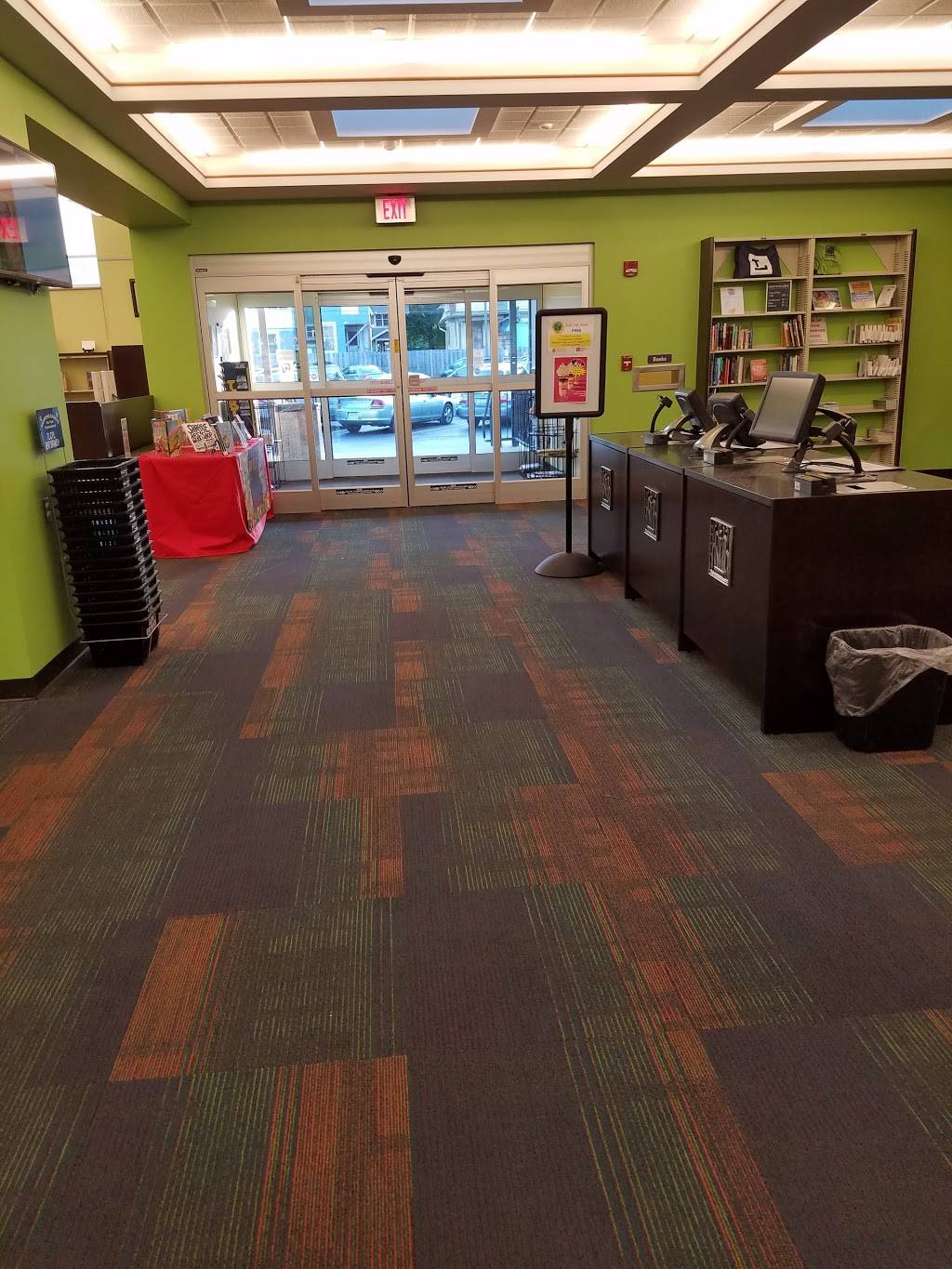 Kent Branch Library | 3101 Collingwood Blvd, Toledo, OH 43610, USA | Phone: (419) 259-5340