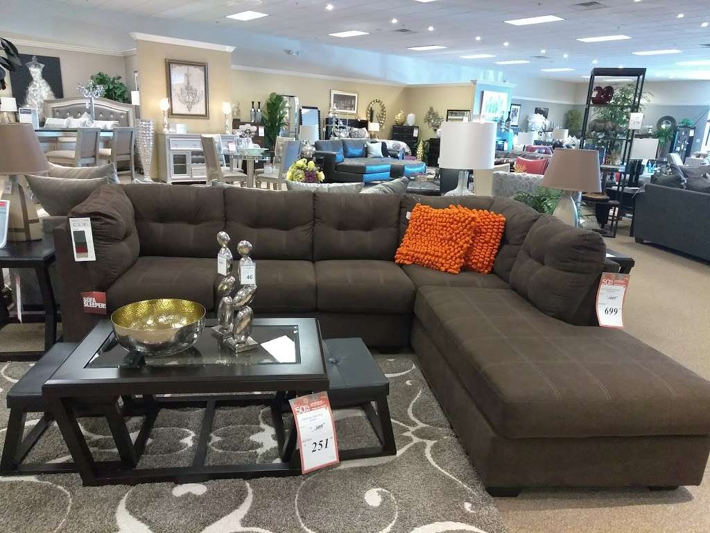 Value City Furniture | 200 US-22, Green Brook Township, NJ 08812 | Phone: (732) 752-0900