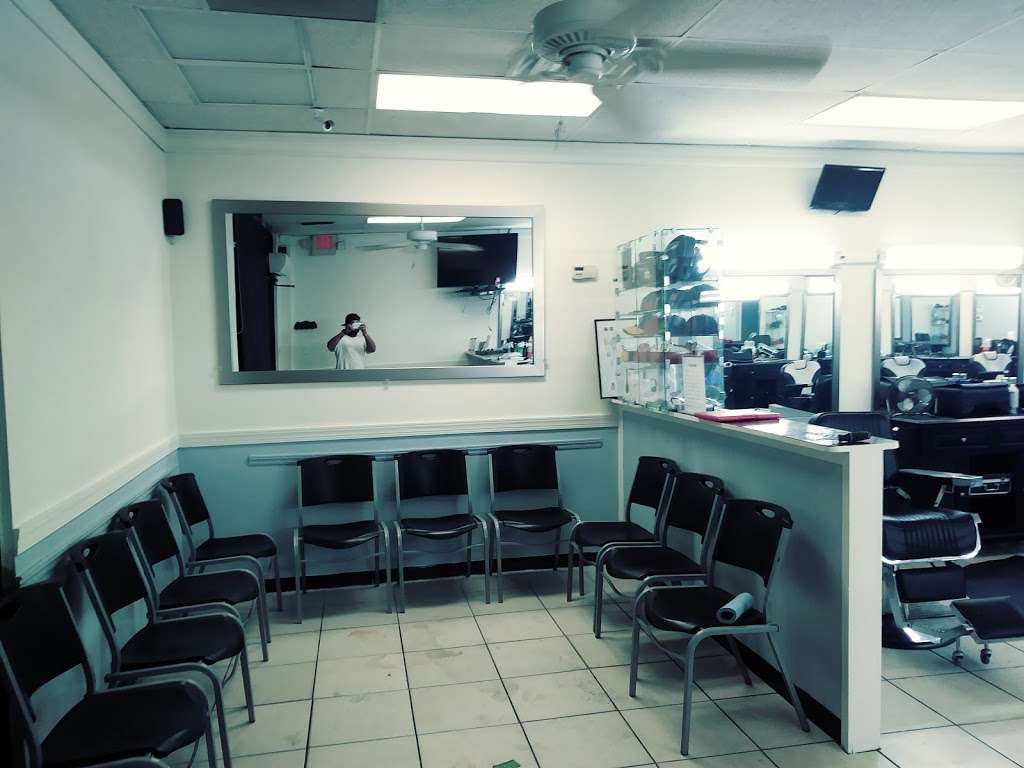 All Star Barber Shop Inc | 2031 Saxon Blvd #108, Deltona, FL 32725 | Phone: (386) 532-2887